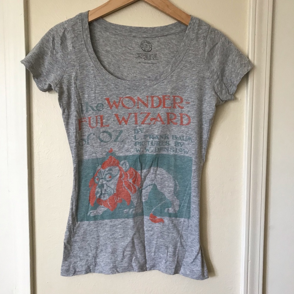 Graphic Tee Wizard of Oz Book